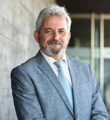 Carlos Torres